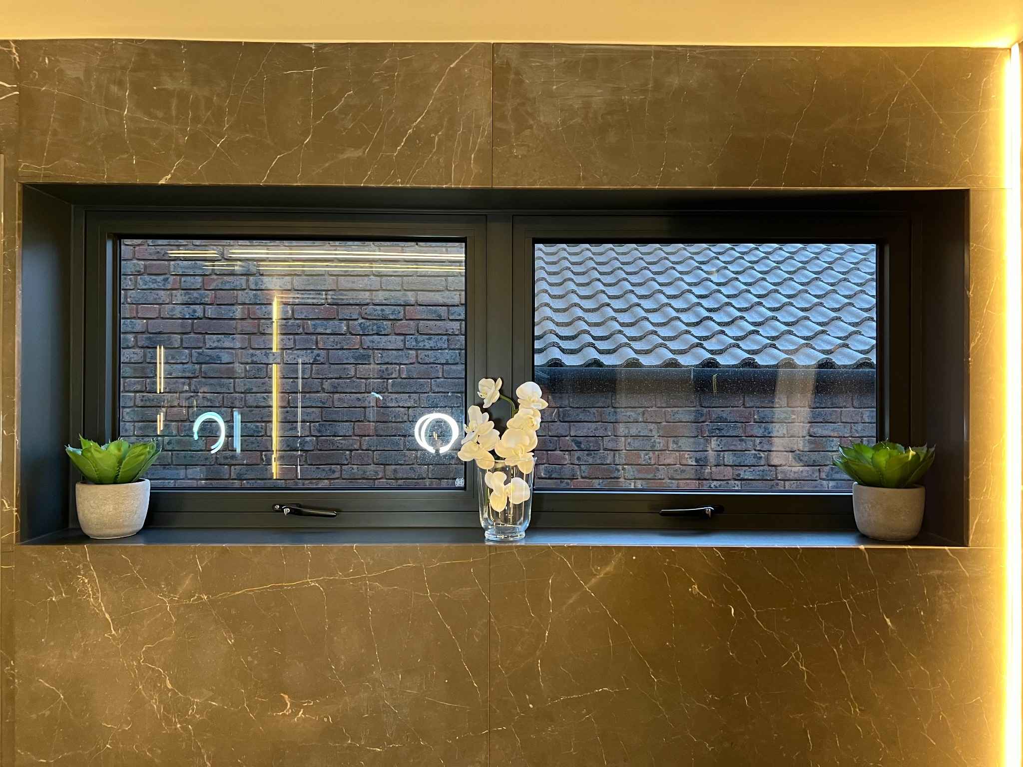 premium-home-windows